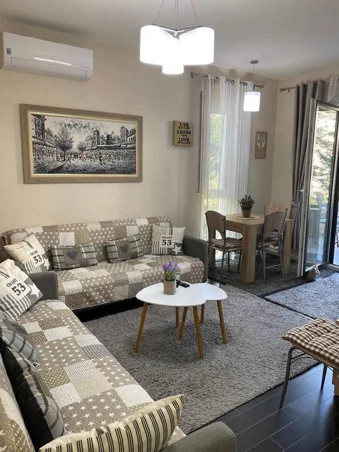 Durres, Apartment At Vala Mar Rezidence, Hamallaj