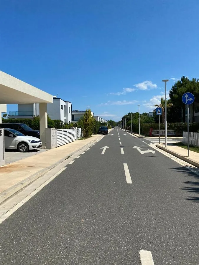 Durres, Apartment At Vala Mar Rezidence, Hamallaj